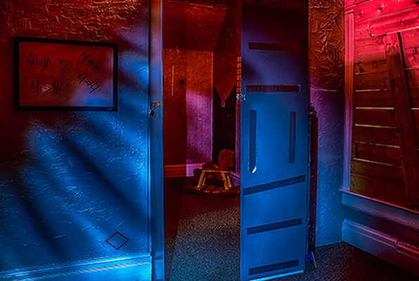 The Dark Room (ROOM 5280) Escape Room