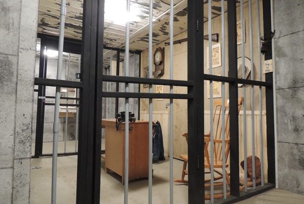 The Sheriff's Office (Hanes Escape Rooms) Escape Room