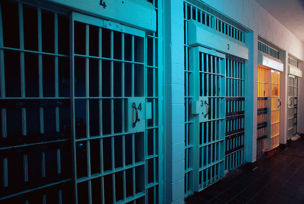 Prison (Escaparium Sherbrooke) Escape Room