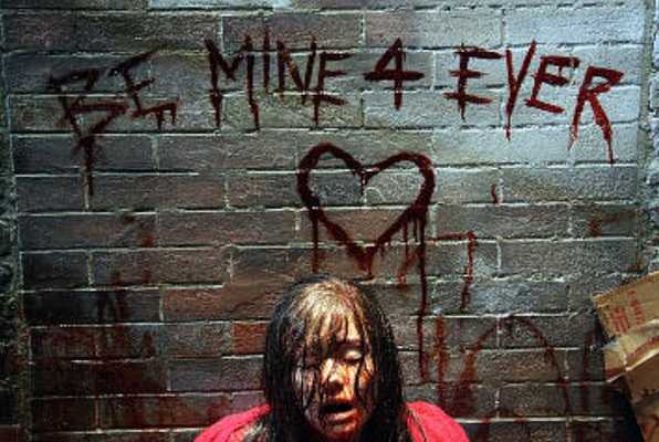 Be my valentine? (Horror Escape) Escape Room