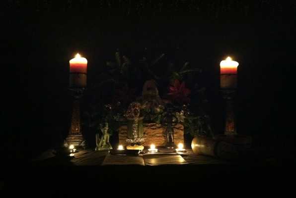 The Dark Altar (Omescape) Escape Room