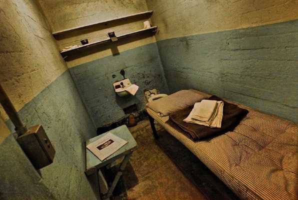 Prison Break Alcatraz Escape Room