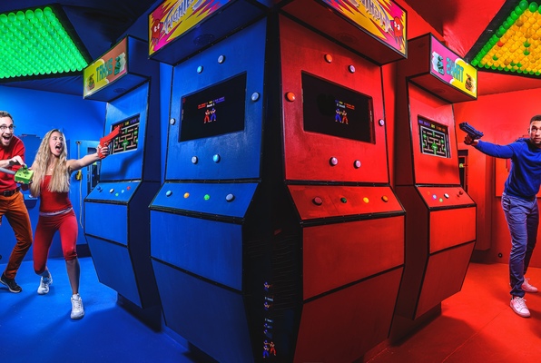 Arcade Room Pixel (ROOM Escape Room) Escape Room