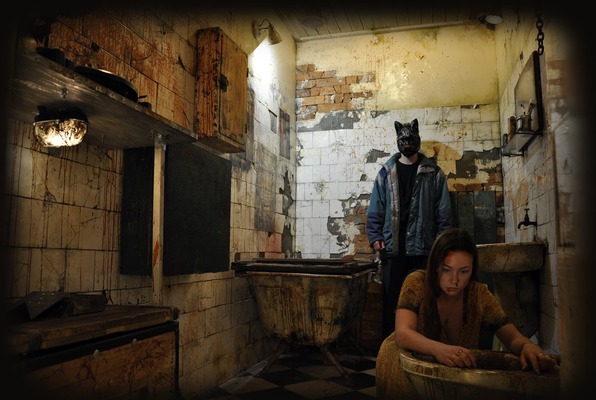 Dom Mordercy (Black Cat) Escape Room