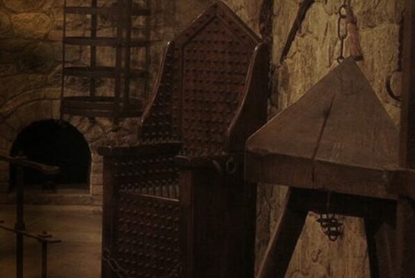 Inquisición (Hermético) Escape Room