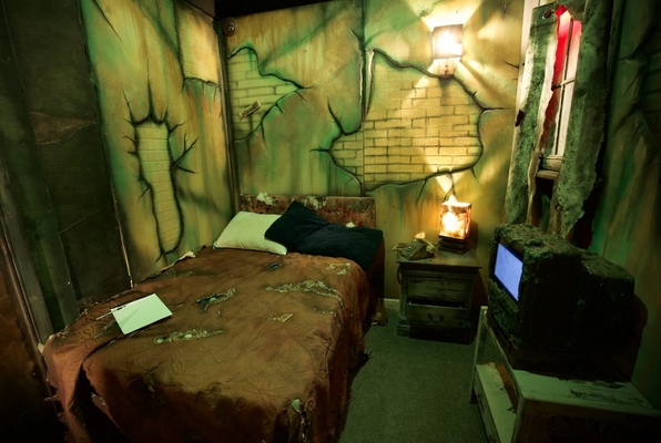 Hotel Hellen (Time Emporium) Escape Room