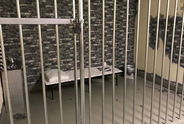 Prison Redemption (Adventure Vault) Escape Room