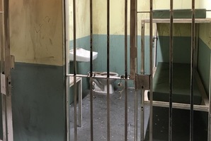 Квест Prison