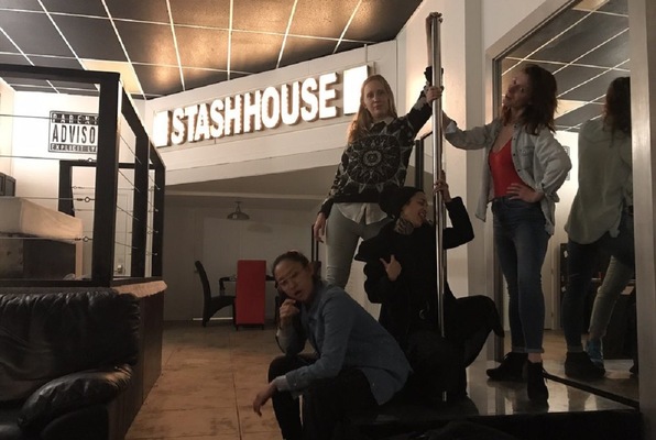 Stash House (Stash House) Escape Room