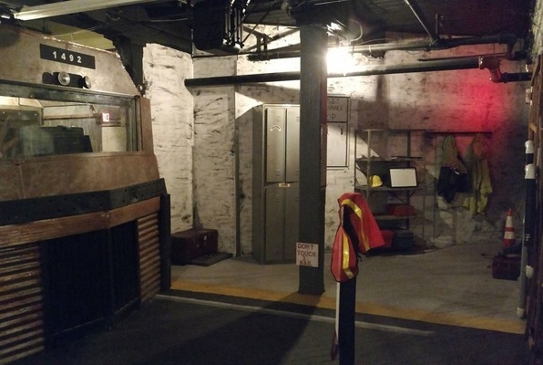 The Capture (Escape Factory) Escape Room