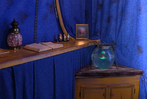 Secrets of the Abandoned Circus (International Quests Escape Rooms) Escape Room