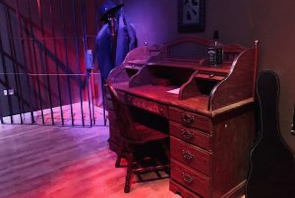 Gangster’s Safehouse (Challenge Accepted) Escape Room